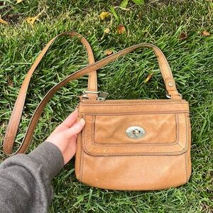 Fossil small brown crossbody